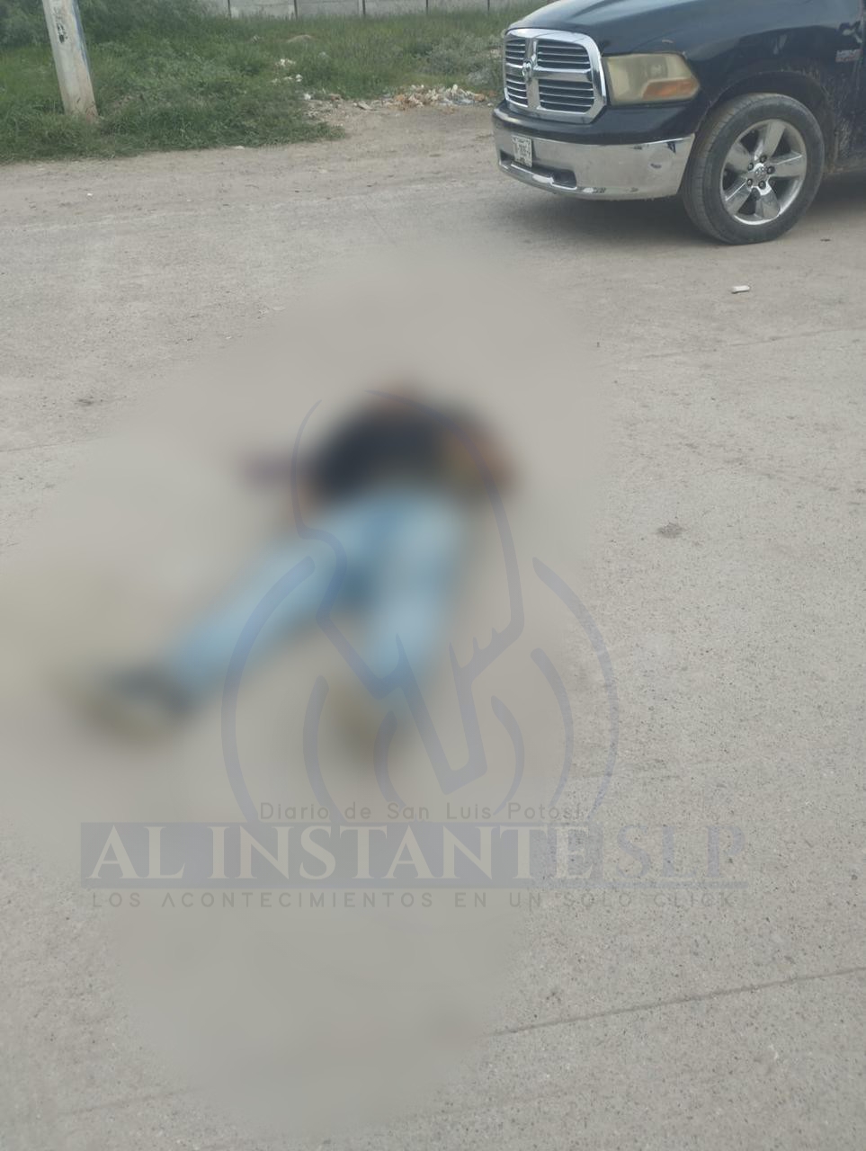 Ejecutan a un hombre en la calle de Bugambilias, en la colonia Las Flores de SLP capital
