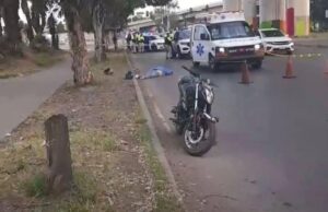 Muere joven motociclista al caer de segundo nivel del Distribuidor Juárez