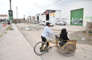 Comienzo de pavimentación en Valle de los Fantasmas, parte del cambio que se vive en Soledad: Beneficiarios