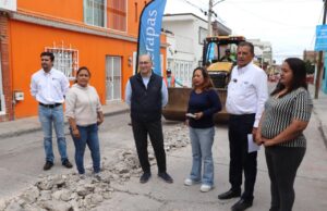 Galindo inicia rehabilitación de drenaje en San Juan de Guadalupe