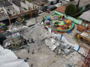 Explosión de pirotecnia deja 10 muert0s y 64 heridos durante la feria patronal en Temascalcingo, Edomex