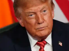 Trump arremete contra la Corte Suprema por voto por correo