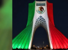 Torre Azadi, símbolo arquitectónico de Irán, se ilumina con los colores de México por su Independencia